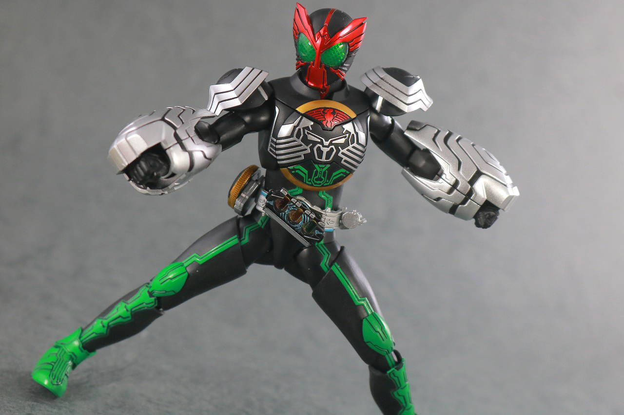 S.H.フィギュアーツ　仮面ライダーオーズ サゴーゾコンボ 真骨彫製法　レビュー　アクション