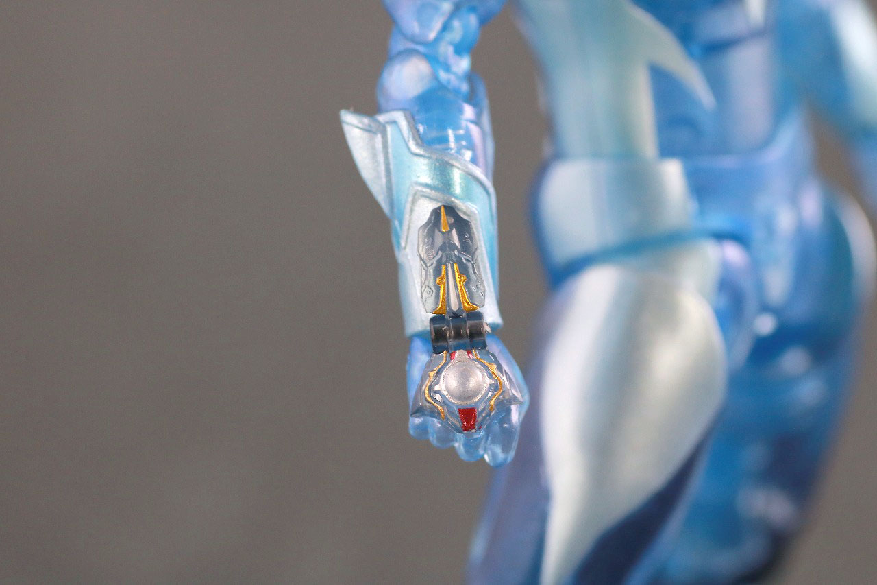 S.H.フィギュアーツ　ウルトラマンフーマ　Special Clear Color Ver　レビュー　本体 