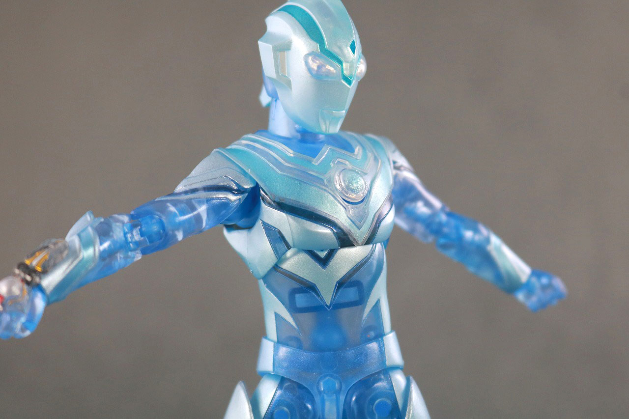 S.H.フィギュアーツ　ウルトラマンフーマ　Special Clear Color Ver　レビュー　可動範囲