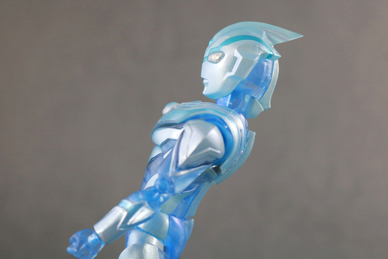 S.H.フィギュアーツ　ウルトラマンフーマ　Special Clear Color Ver　レビュー　可動範囲