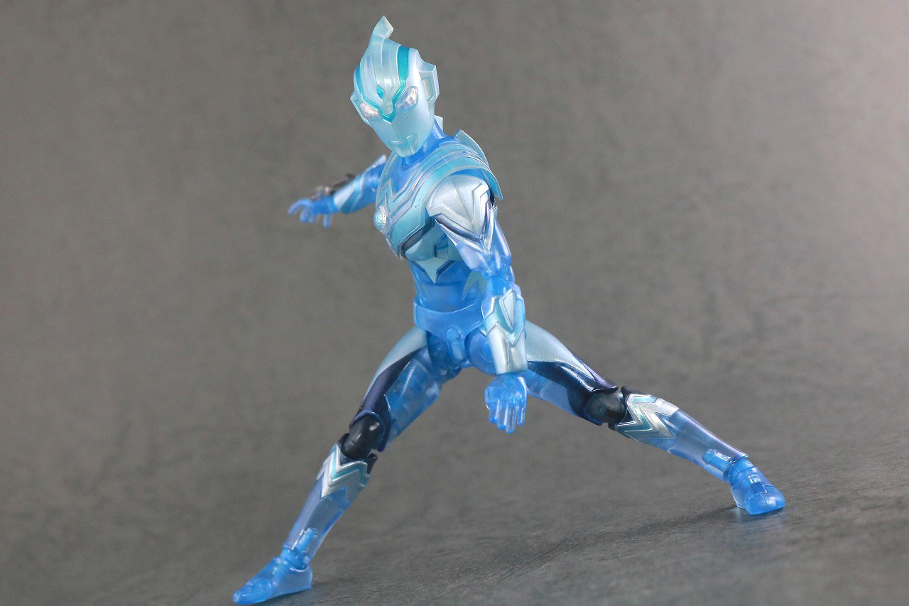 S.H.フィギュアーツ　ウルトラマンフーマ　Special Clear Color Ver　レビュー　アクション