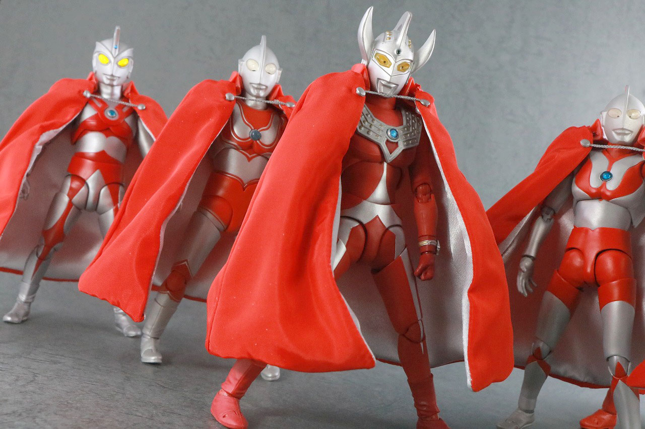 S.H.フィギュアーツ　ブラザーズマント　レビュー　アクション　ウルトラマンジャック　ウルトラマンエース　ウルトラマンタロウ