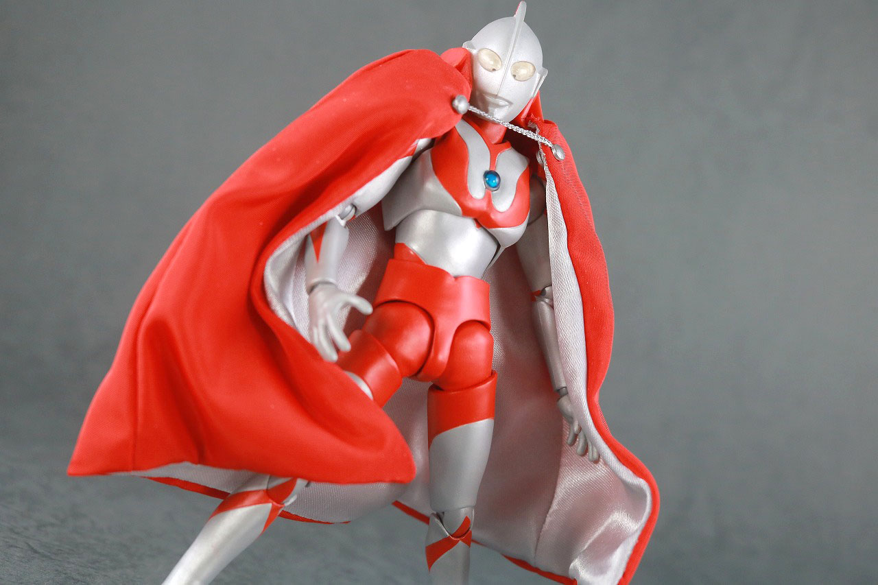 S.H.フィギュアーツ　ブラザーズマント　レビュー　アクション　ウルトラマン