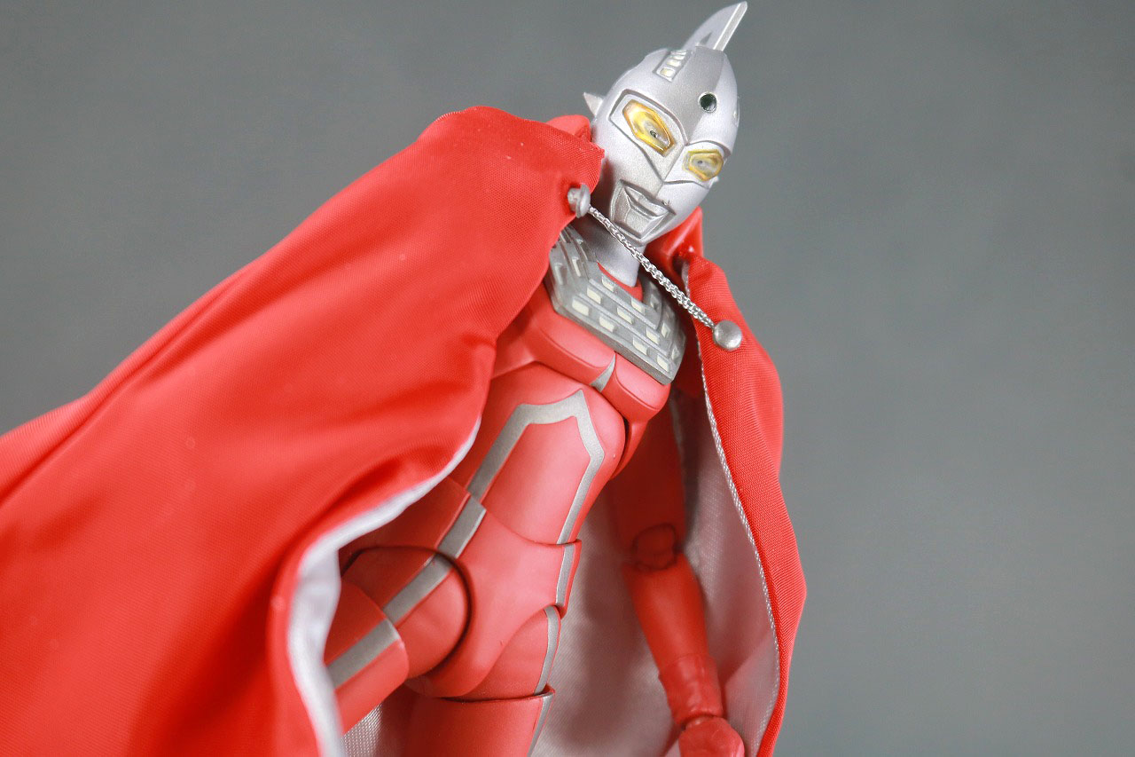 S.H.フィギュアーツ　ブラザーズマント　レビュー　アクション　ウルトラセブン