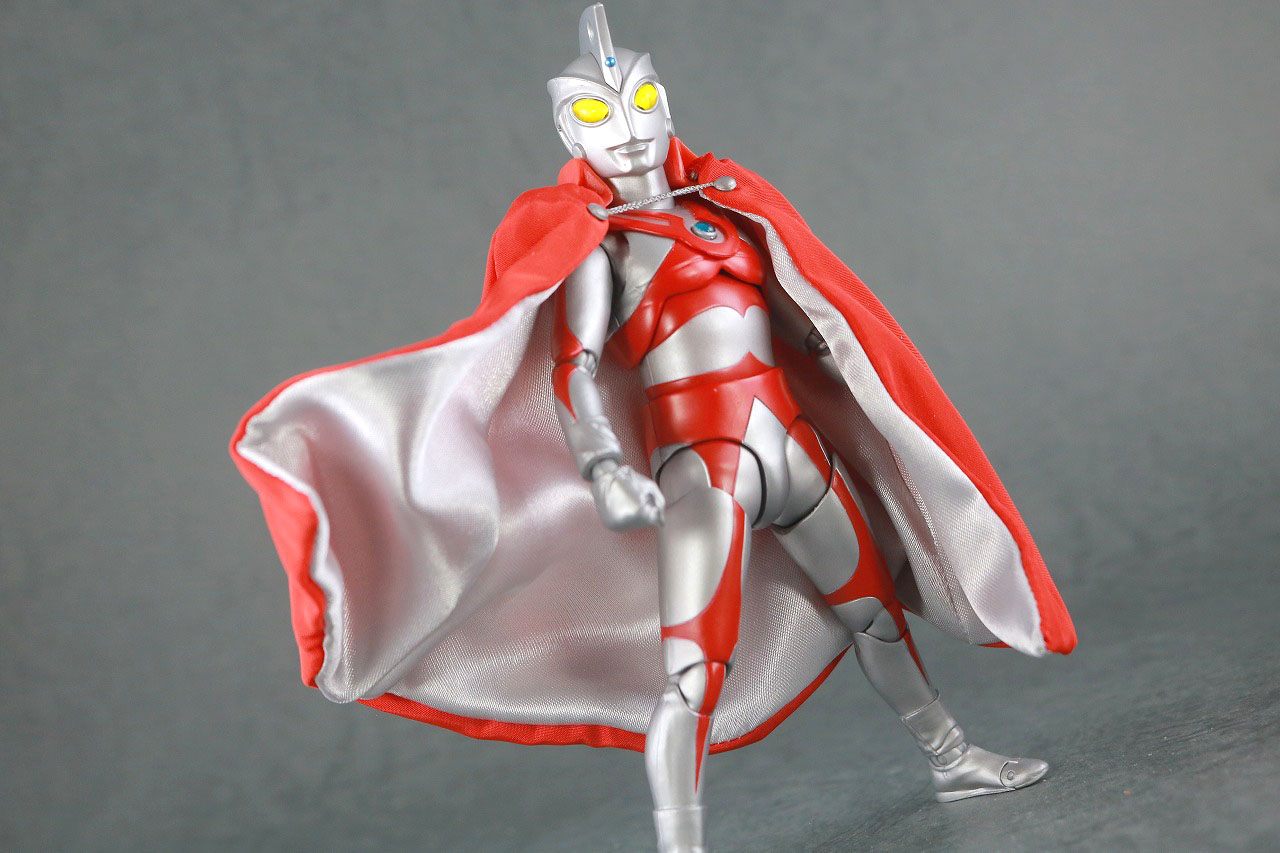 S.H.フィギュアーツ　ブラザーズマント　レビュー　アクション　ウルトラマンエース