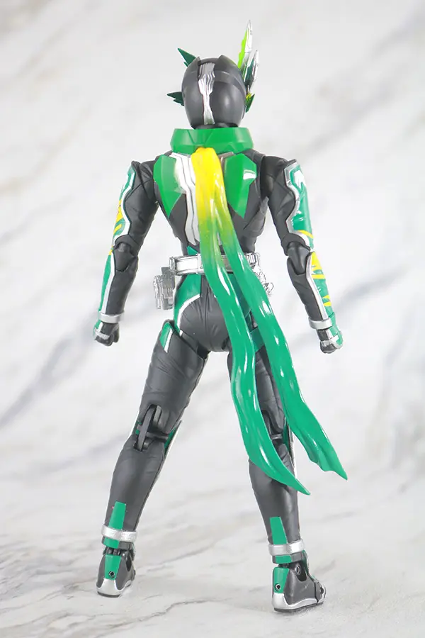 S.H.フィギュアーツ　仮面ライダー剣斬　猿飛忍者伝　レビュー　本体