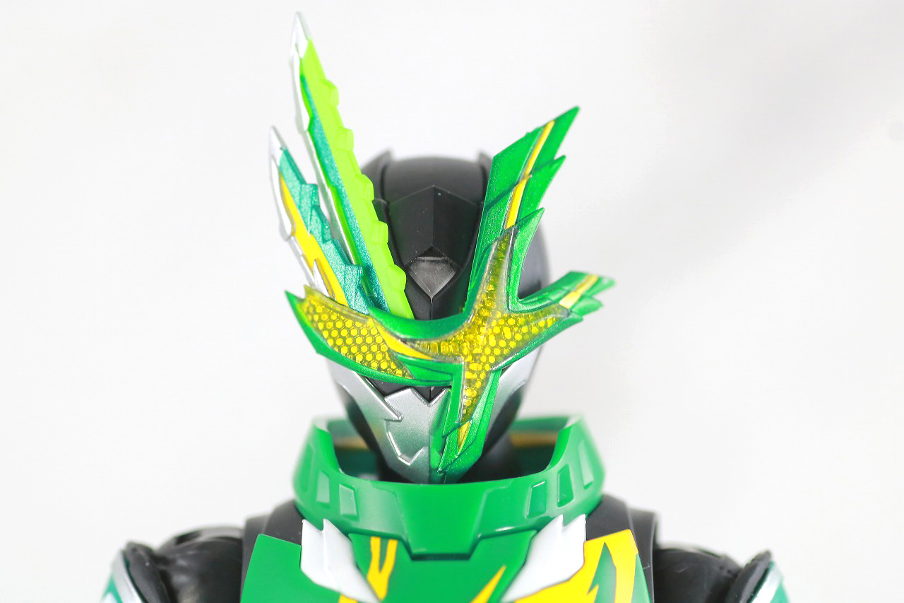 S.H.フィギュアーツ　仮面ライダー剣斬　猿飛忍者伝　レビュー　本体