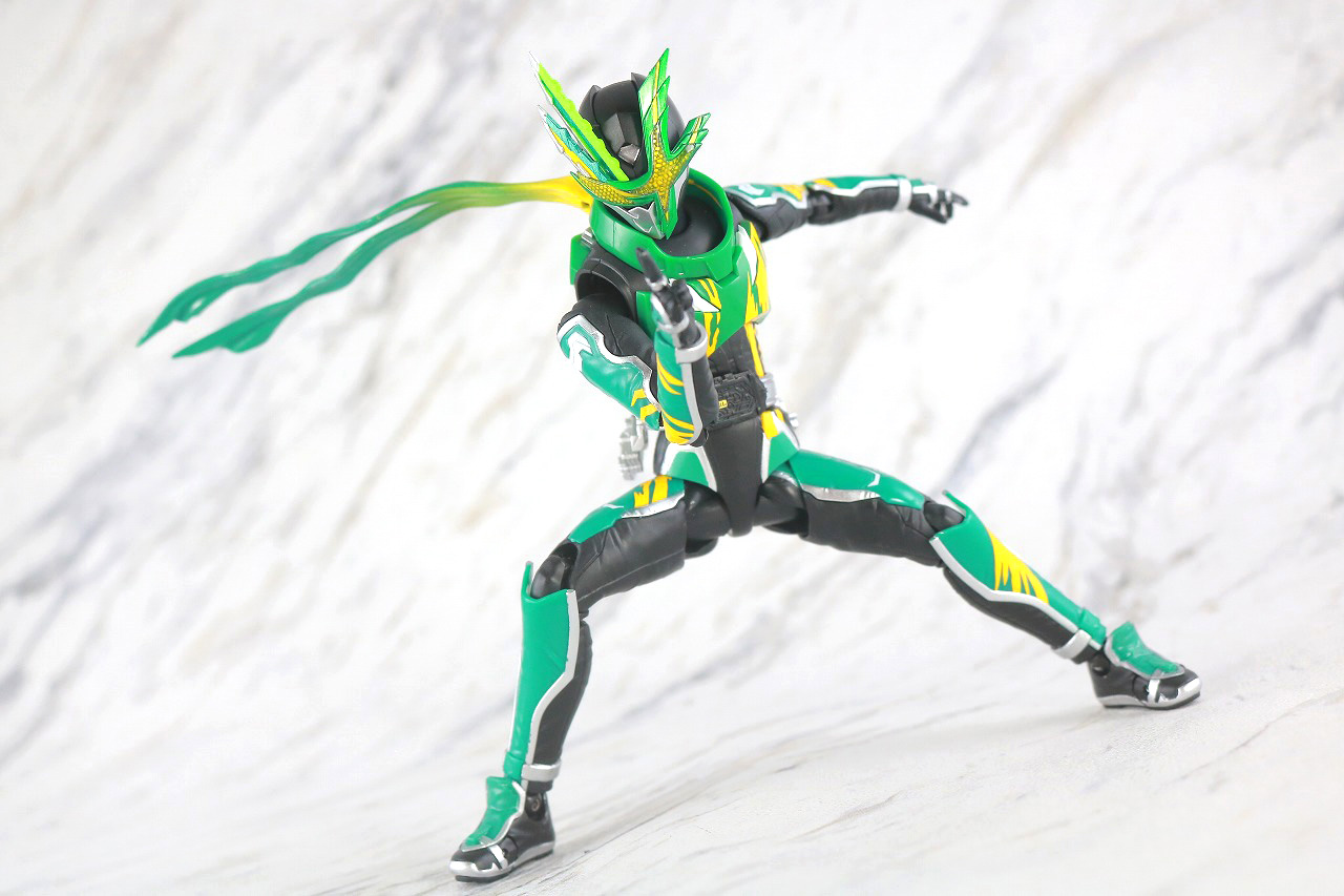 S.H.フィギュアーツ　仮面ライダー剣斬　猿飛忍者伝　レビュー　アクション