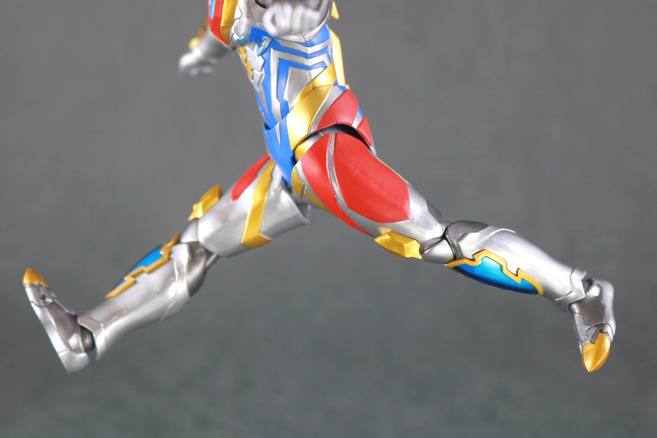  S.H.フィギュアーツ　ウルトラマンゼット デルタライズクロー　レビュー　可動範囲