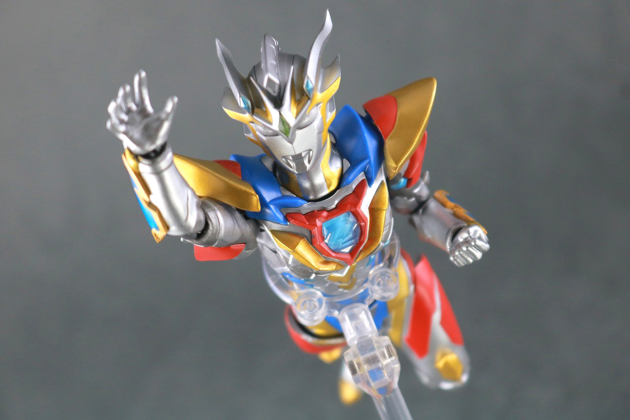  S.H.フィギュアーツ　ウルトラマンゼット デルタライズクロー　レビュー　アクション