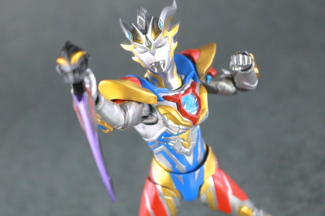 S.H.フィギュアーツ　ウルトラマンゼット デルタライズクロー　レビュー