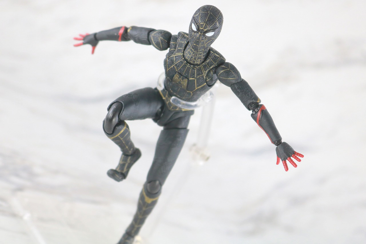 S.H.フィギュアーツ　スパイダーマン　ブラック＆ゴールドスーツ　レビュー　アクション