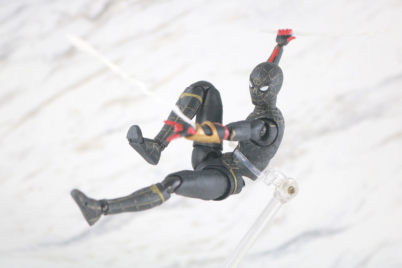 S.H.フィギュアーツ　スパイダーマン　ブラック＆ゴールドスーツ　レビュー　アクション