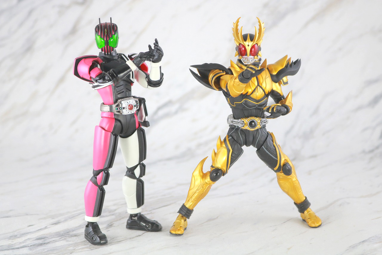 S.H.フィギュアーツ　仮面ライダークウガ ライジングアルティメット　真骨彫製法　レビュー　アクション