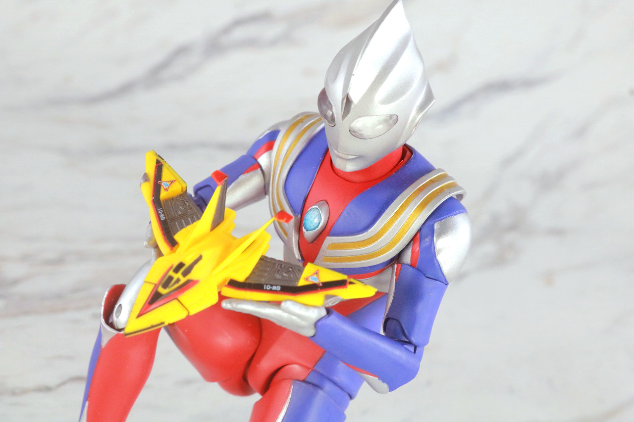 S.H.フィギュアーツ　ガッツウイング1号　レビュー　アクション　真骨彫製法　ウルトラマンティガ　マルチタイプ