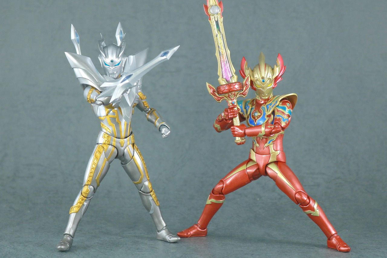 S.H.フィギュアーツ　ウルトラマンタイガ トライストリウム レインボー　レビュー　アクション　ウルティメイトシャイニングウルトラマンゼロ