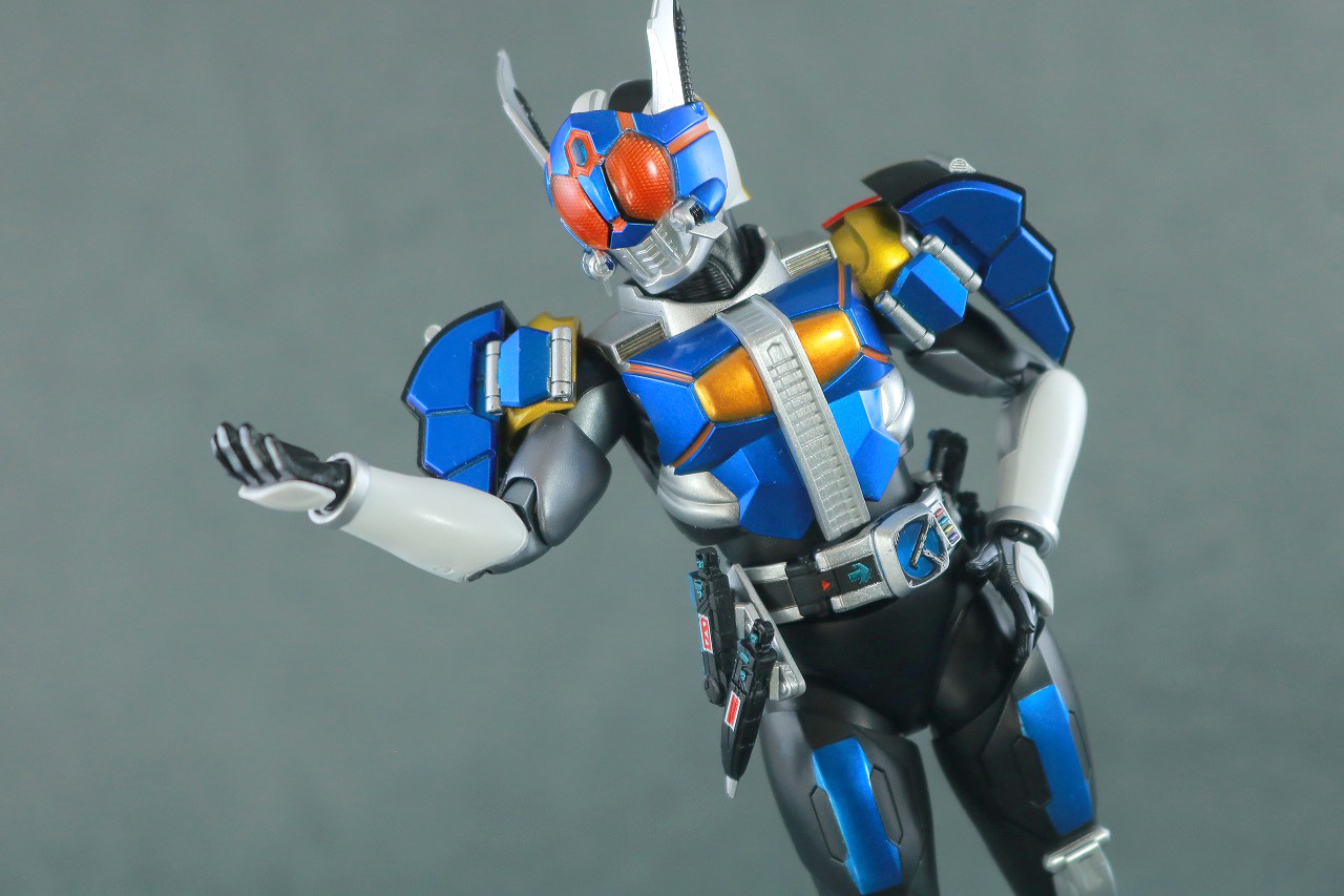 S.H.フィギュアーツ　仮面ライダー電王　ロッドフォーム　真骨彫製法　レビュー　アクション