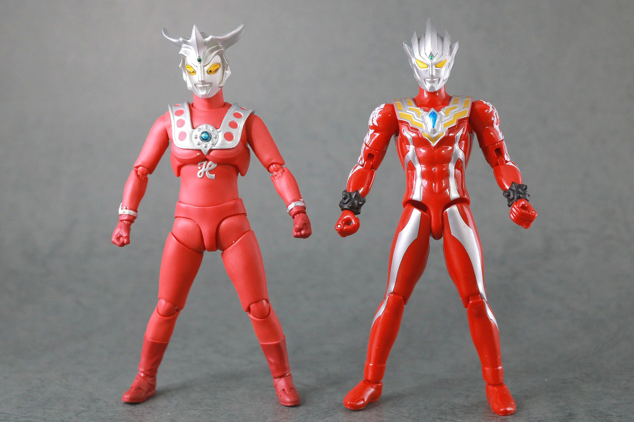 ウルトラアクションフィギュア　ウルトラマンレグロス　レビュー　本体