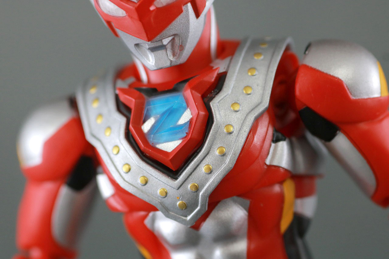 S.H.フィギュアーツ　ウルトラマンゼット　ベータスマッシュ　レビュー　本体