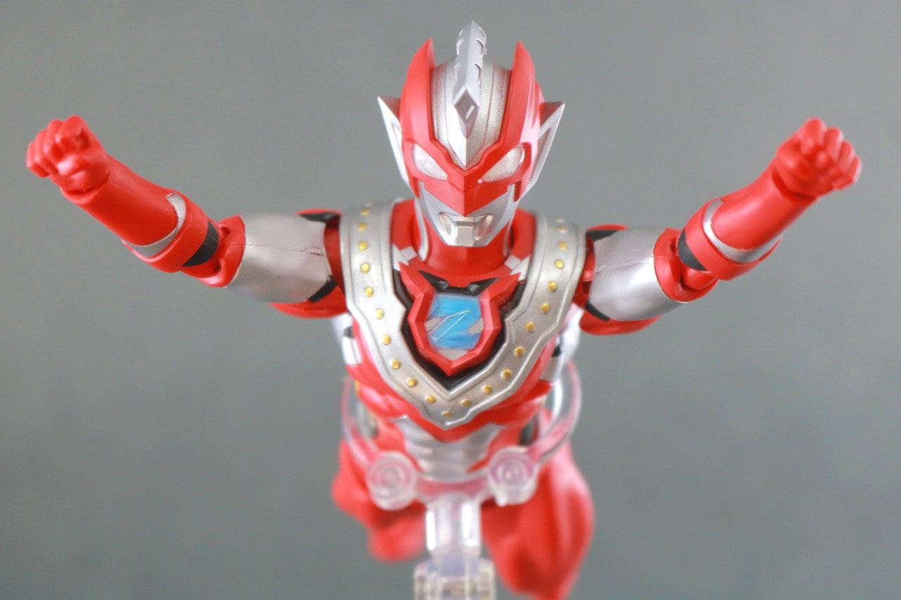 S.H.フィギュアーツ　ウルトラマンゼット　ベータスマッシュ　レビュー　アクション