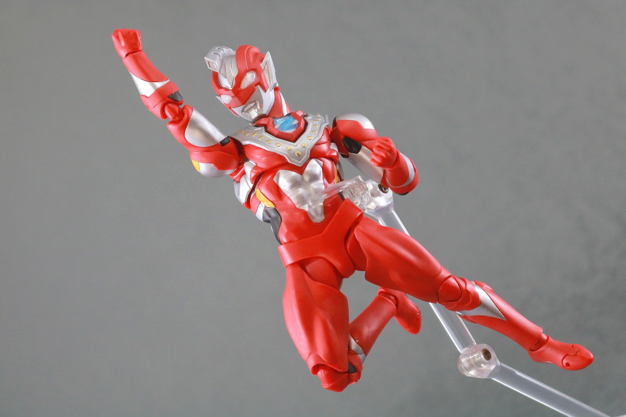 S.H.フィギュアーツ　ウルトラマンゼット　ベータスマッシュ　レビュー　アクション