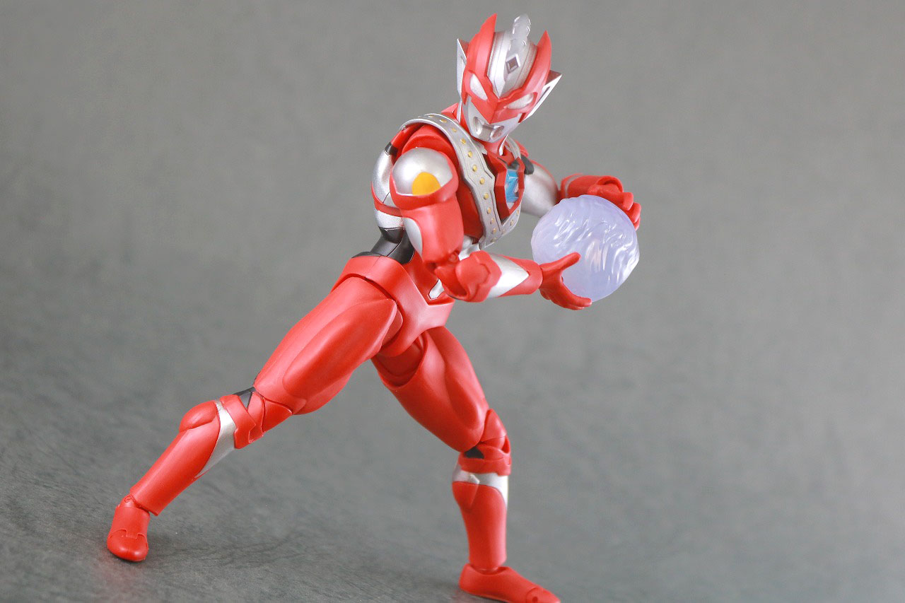 S.H.フィギュアーツ　ウルトラマンゼット　ベータスマッシュ　レビュー　アクション