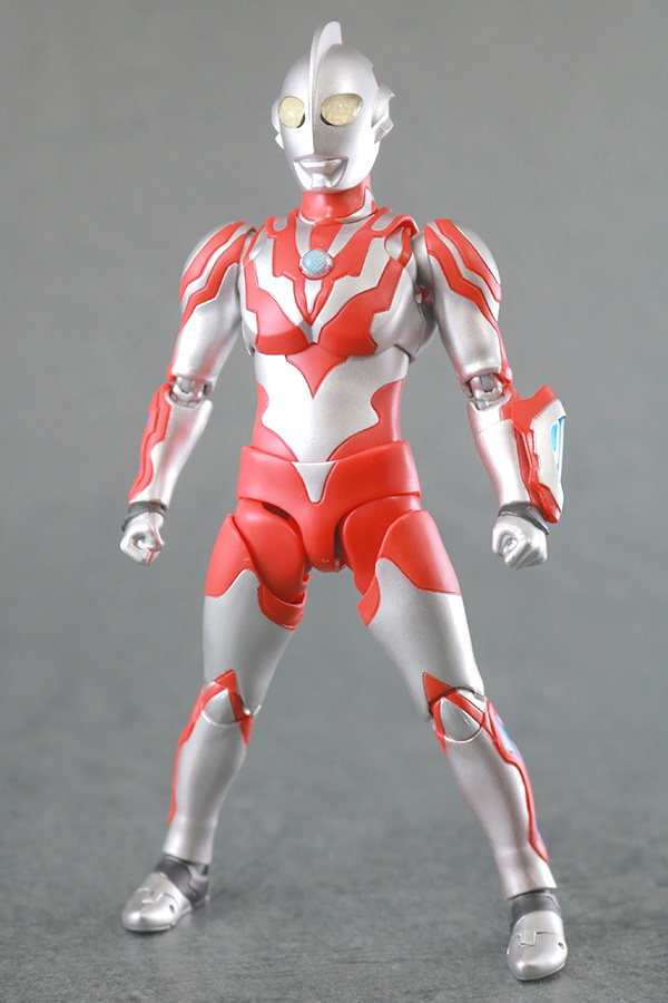 S.H.フィギュアーツ　ウルトラマンリブット　レビュー　本体