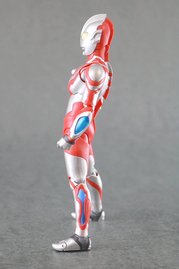 S.H.フィギュアーツ　ウルトラマンリブット　レビュー　本体