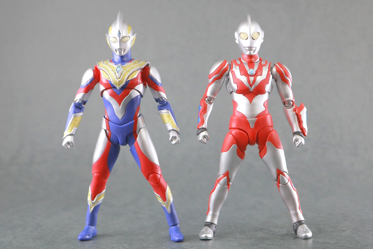 S.H.フィギュアーツ　ウルトラマンリブット　レビュー　本体　ウルトラマントリガー　マルチタイプ　比較