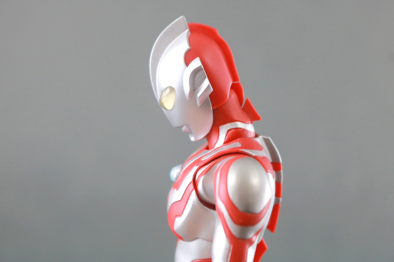 S.H.フィギュアーツ　ウルトラマンリブット　レビュー　可動範囲