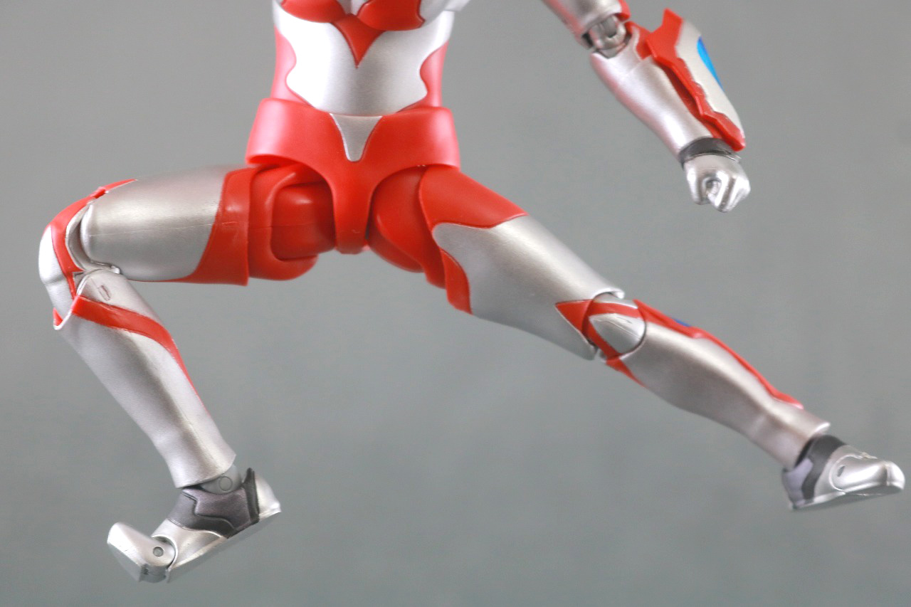 S.H.フィギュアーツ　ウルトラマンリブット　レビュー　可動範囲