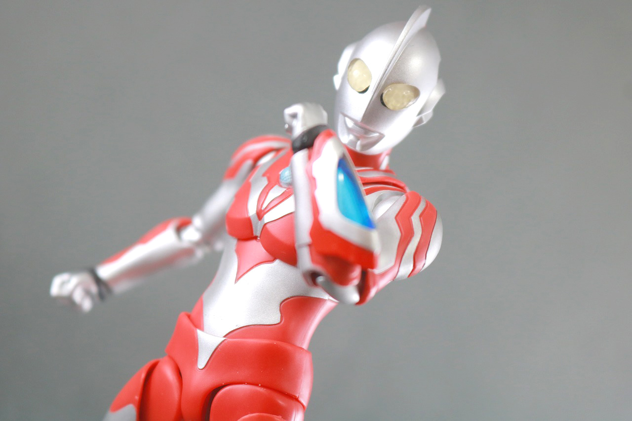 S.H.フィギュアーツ　ウルトラマンリブット　レビュー　アクション