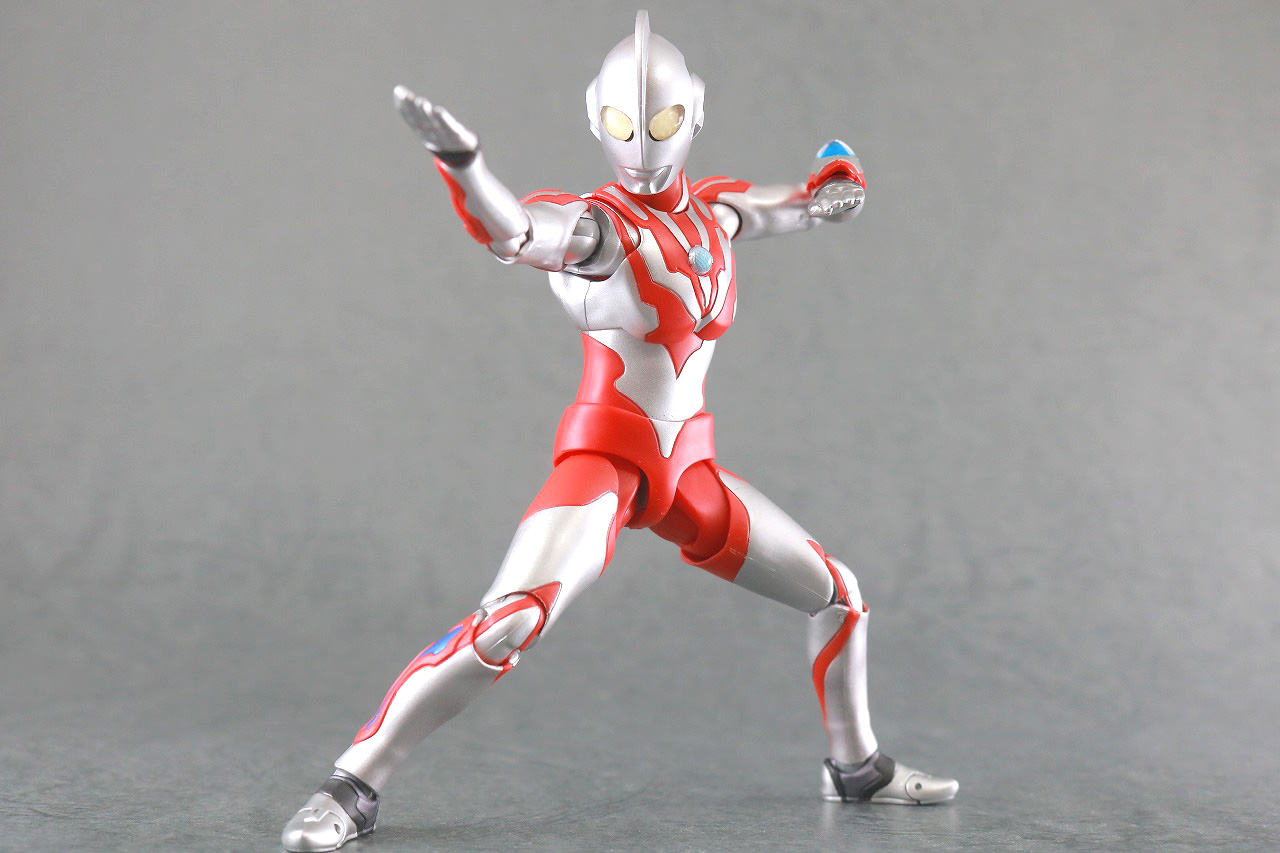 S.H.フィギュアーツ　ウルトラマンリブット　レビュー　アクション