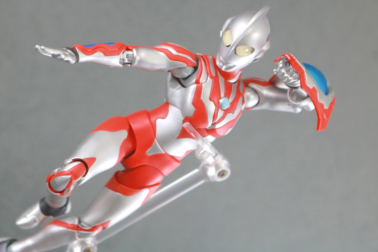 S.H.フィギュアーツ　ウルトラマンリブット　レビュー　アクション