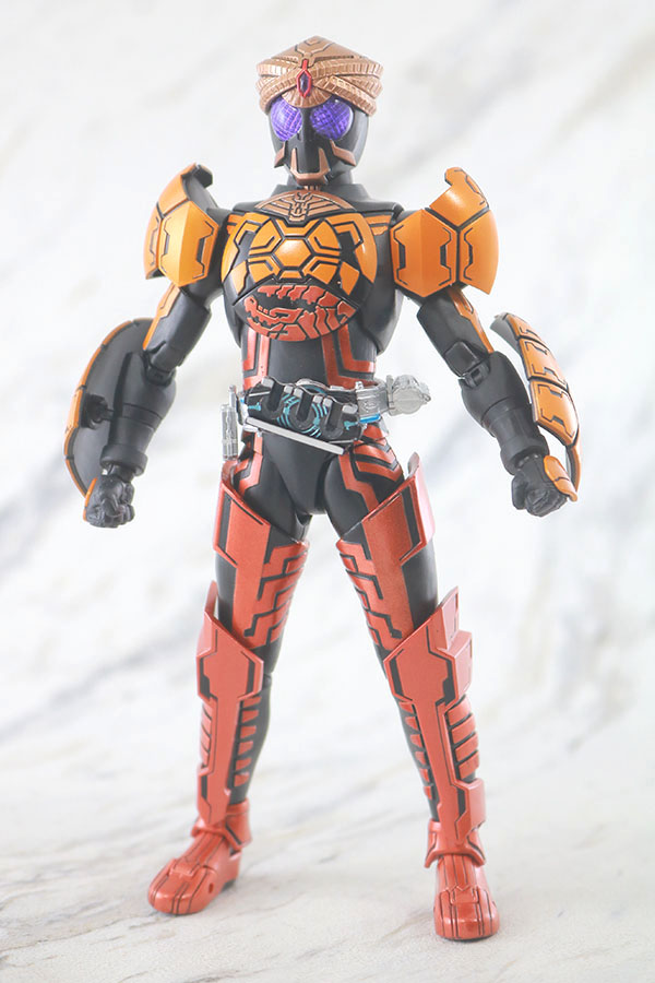 S.H.フィギュアーツ　仮面ライダーオーズ　ブラカワニコンボ　真骨彫製法　レビュー　本体