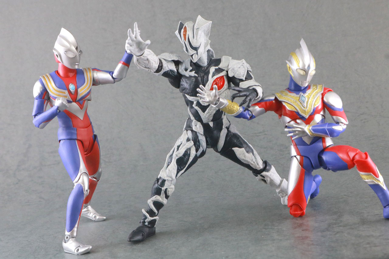 S.H.フィギュアーツ　キリエロイド　ティガ　レビュー　アクション　ウルトラマントリガー