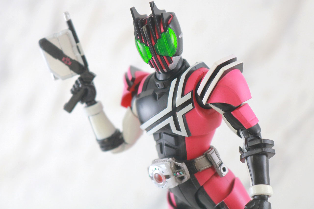 S.H.フィギュアーツ　仮面ライダーディケイド　真骨彫製法　50th Anniversary Ver.　レビュー　アクション