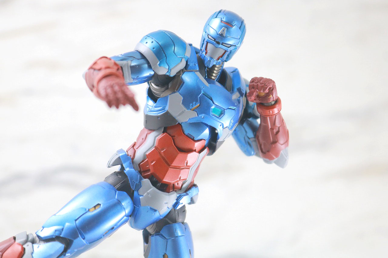 S.H.フィギュアーツ　キャプテン・アメリカ（テック・オン・アベンジャーズ）　レビュー　アクション