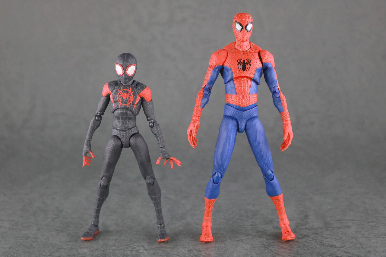 千値練 SVアクション　スパイダーマン　ピーター・B・パーカー　レビュー　本体　マイルス・モラレス　比較