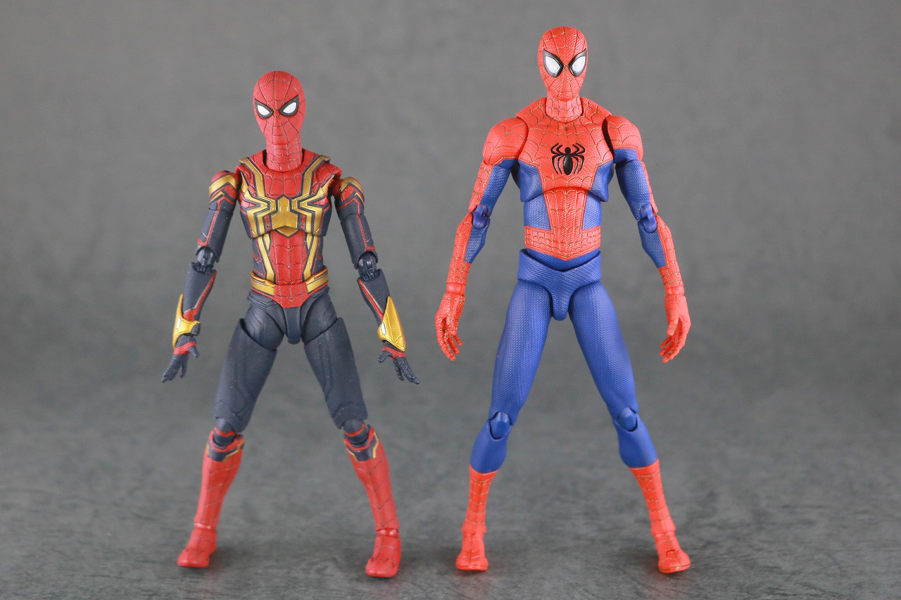 千値練 SVアクション　スパイダーマン　ピーター・B・パーカー　レビュー　本体　比較　S.H.フィギュアーツ　スパイダーマン　インテグレーテッドスーツ