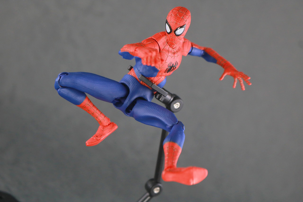 千値練 SVアクション　スパイダーマン　ピーター・B・パーカー　レビュー　アクション