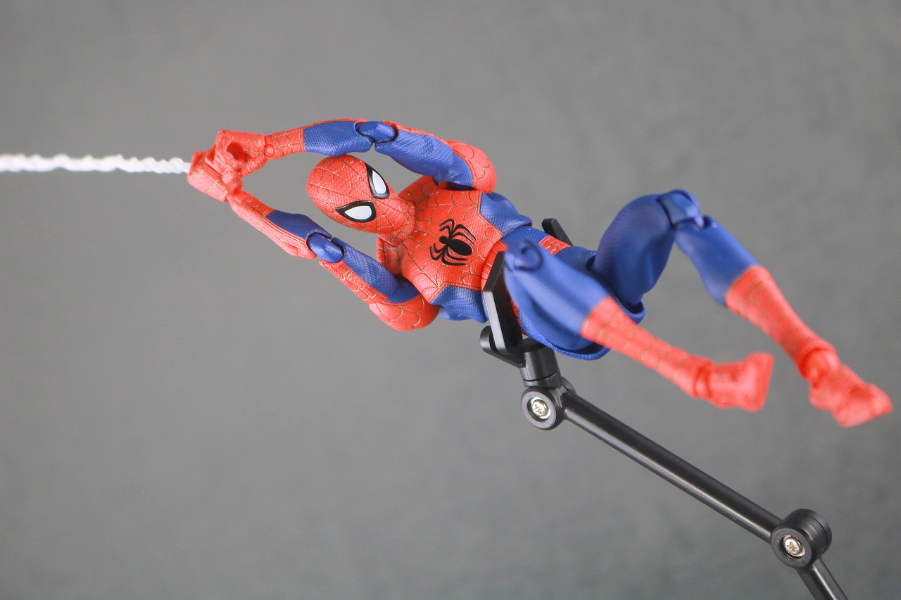 千値練 SVアクション　スパイダーマン　ピーター・B・パーカー　レビュー　アクション