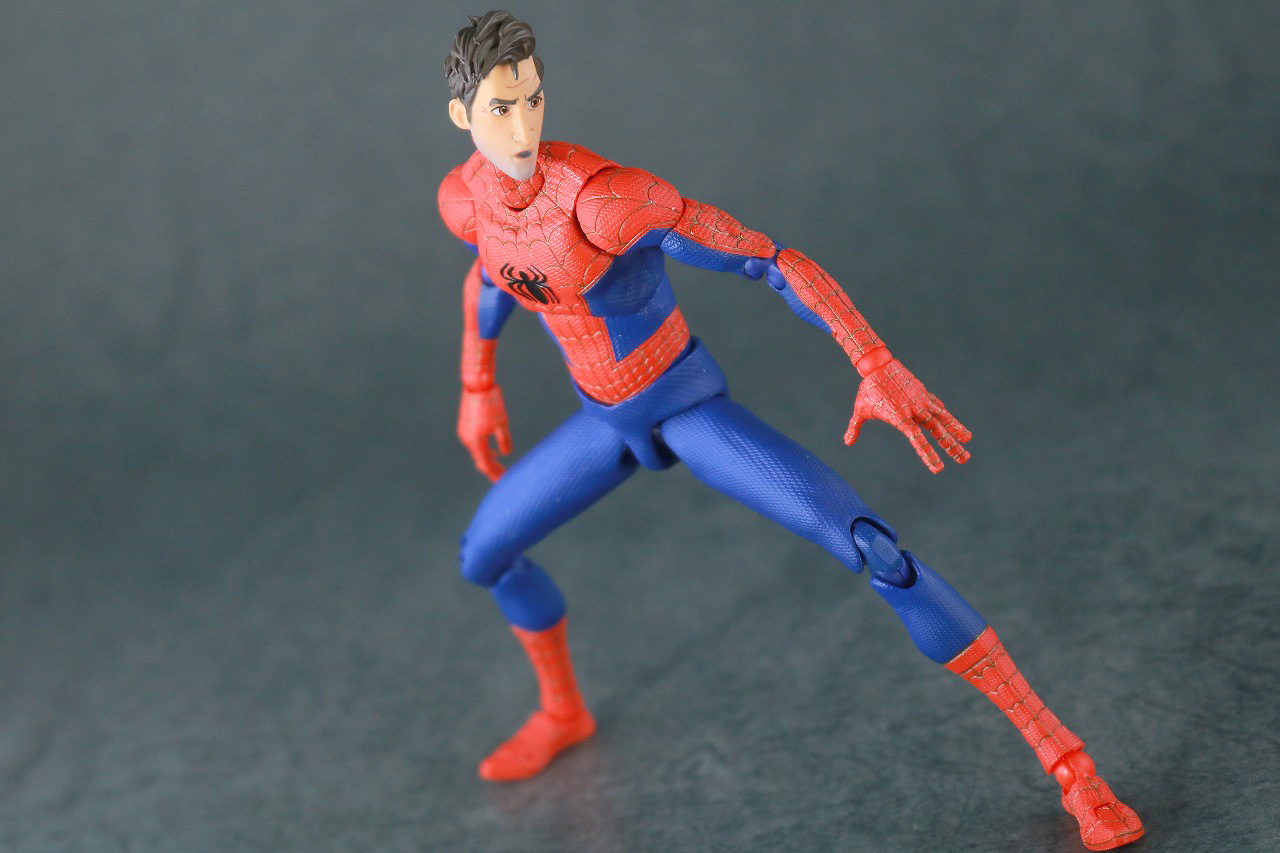 千値練 SVアクション　スパイダーマン　ピーター・B・パーカー　レビュー　アクション