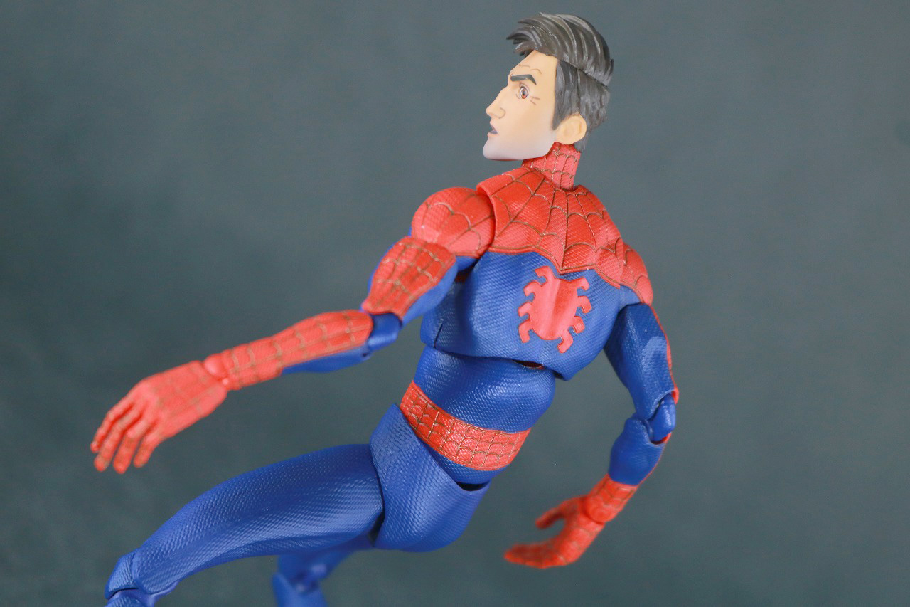 千値練 SVアクション　スパイダーマン　ピーター・B・パーカー　レビュー　アクション