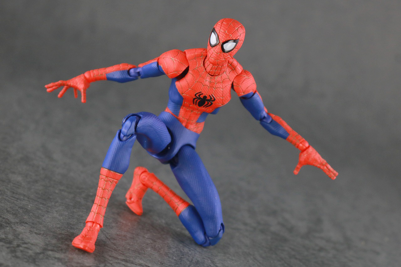 千値練 SVアクション　スパイダーマン　ピーター・B・パーカー　レビュー　ピーター・パーカー　アクション