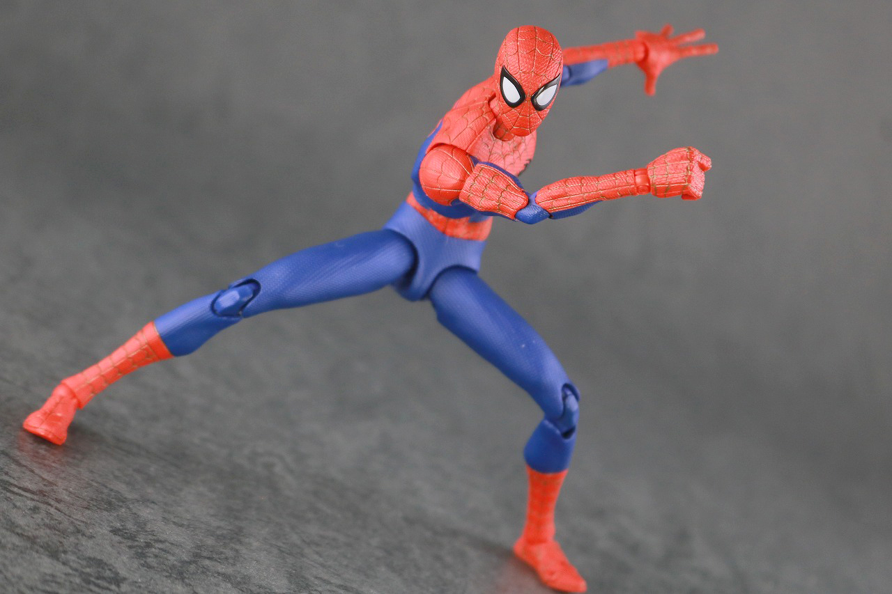 千値練 SVアクション　スパイダーマン　ピーター・B・パーカー　レビュー　ピーター・パーカー　アクション