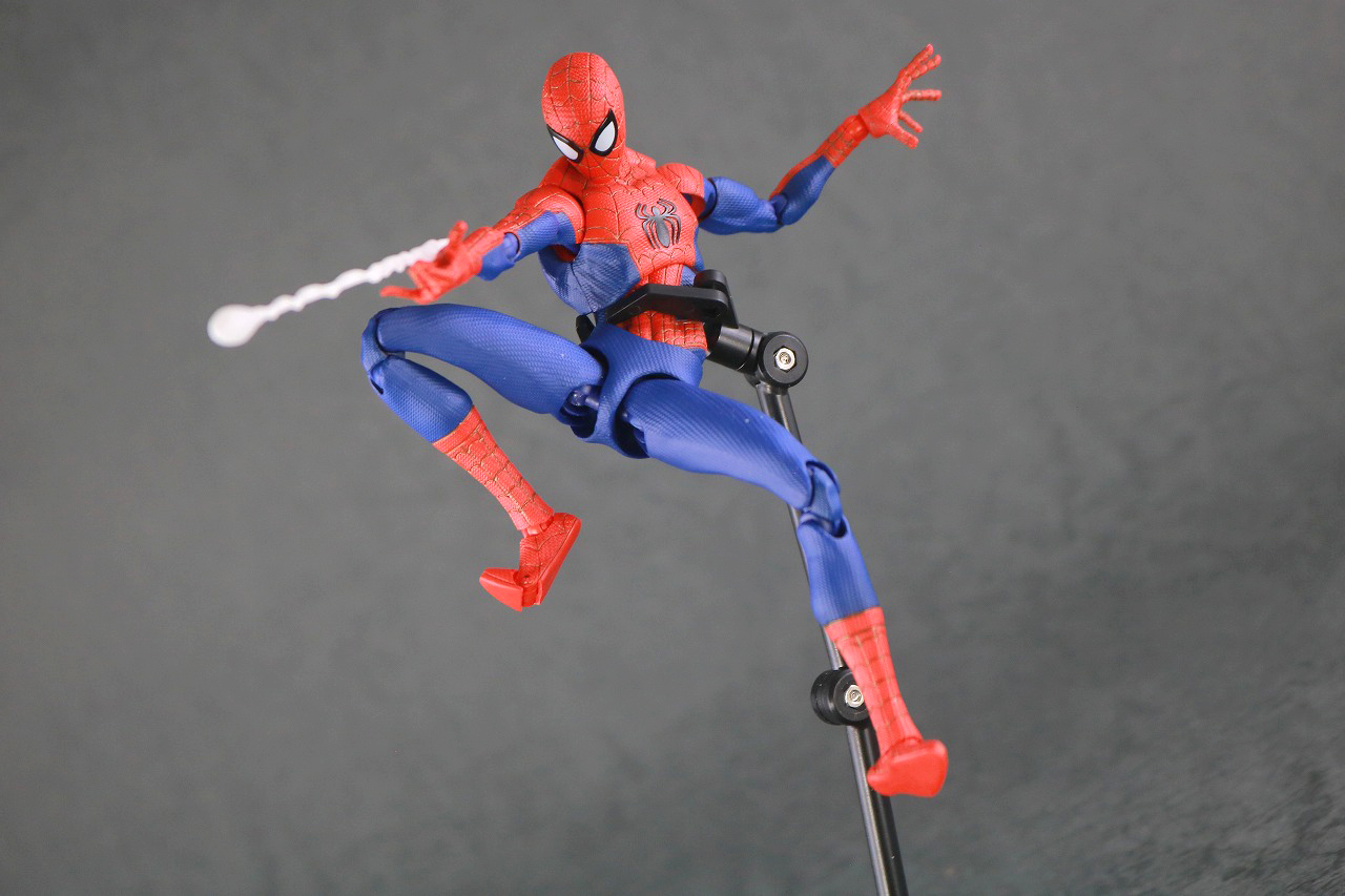 千値練 SVアクション　スパイダーマン　ピーター・B・パーカー　レビュー　ピーター・パーカー　アクション