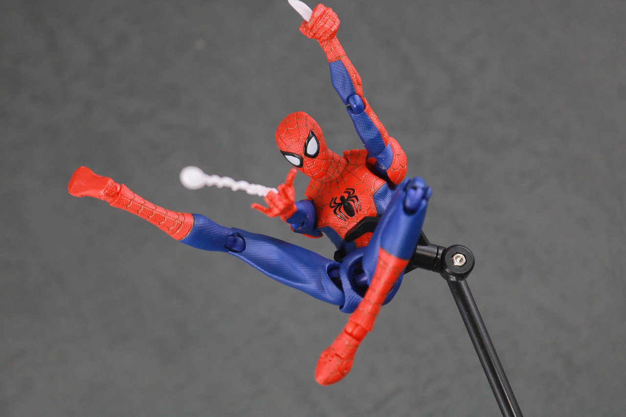 千値練 SVアクション　スパイダーマン　ピーター・B・パーカー　レビュー　ピーター・パーカー　アクション