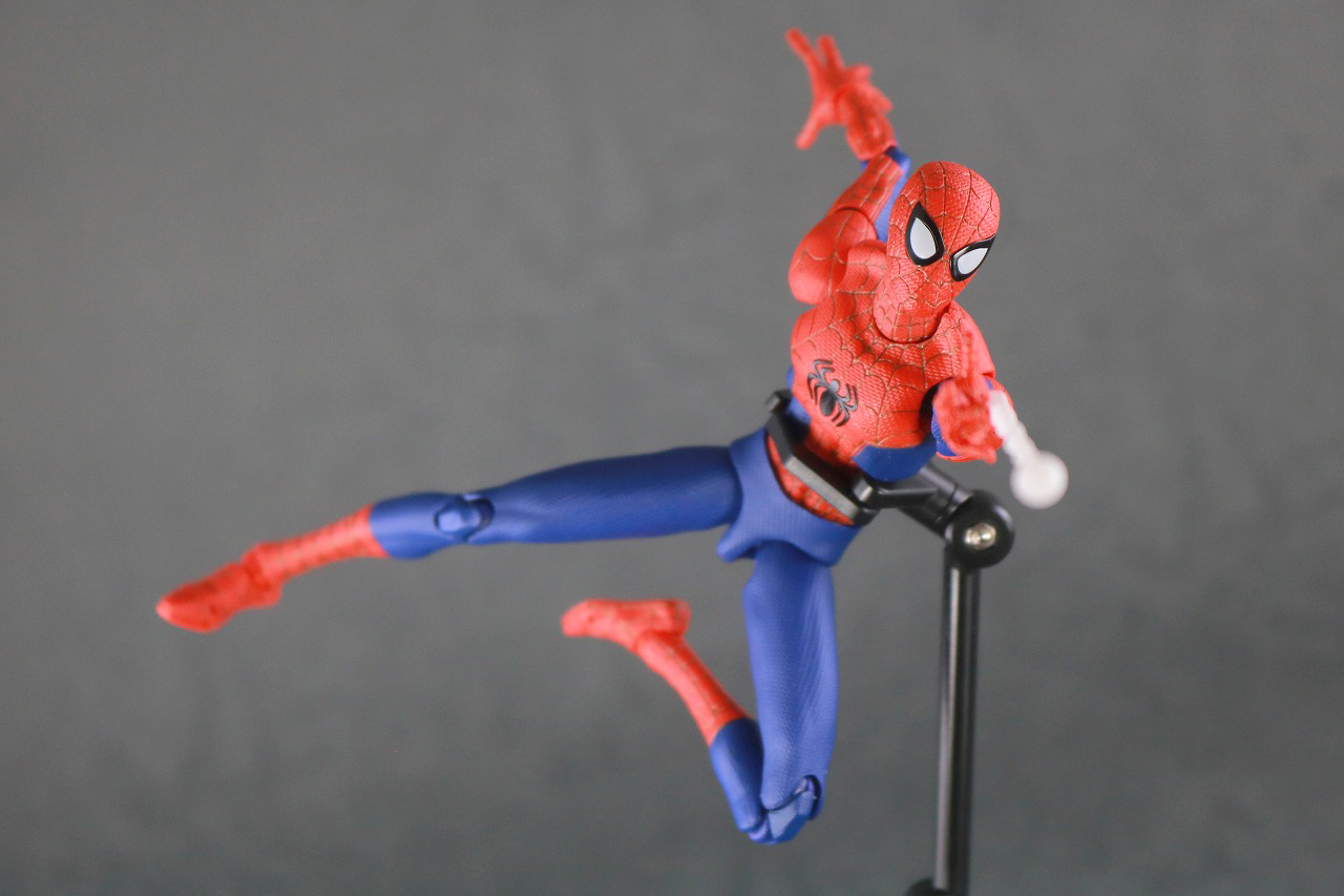 千値練 SVアクション　スパイダーマン　ピーター・B・パーカー　レビュー　ピーター・パーカー　アクション