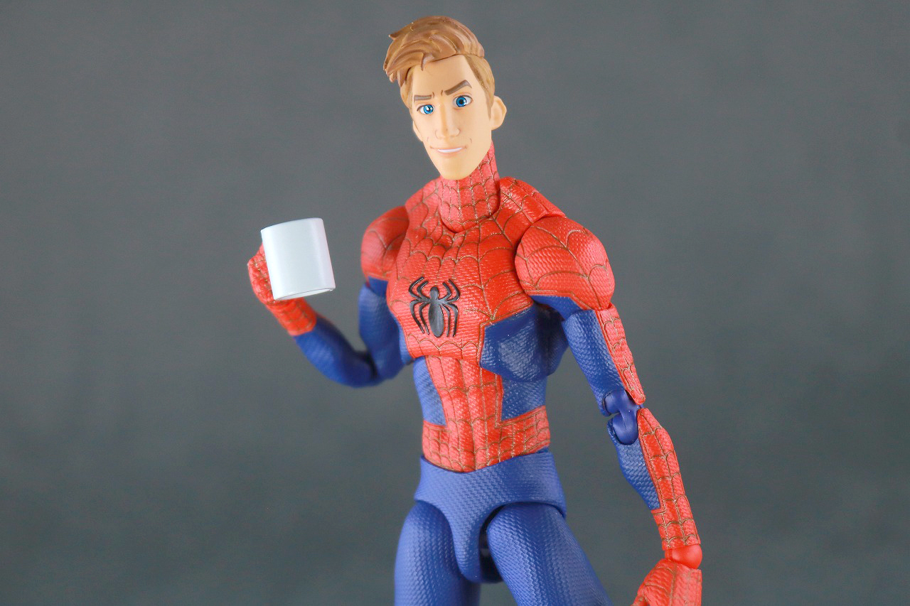 千値練 SVアクション　スパイダーマン　ピーター・B・パーカー　レビュー　ピーター・パーカー　アクション